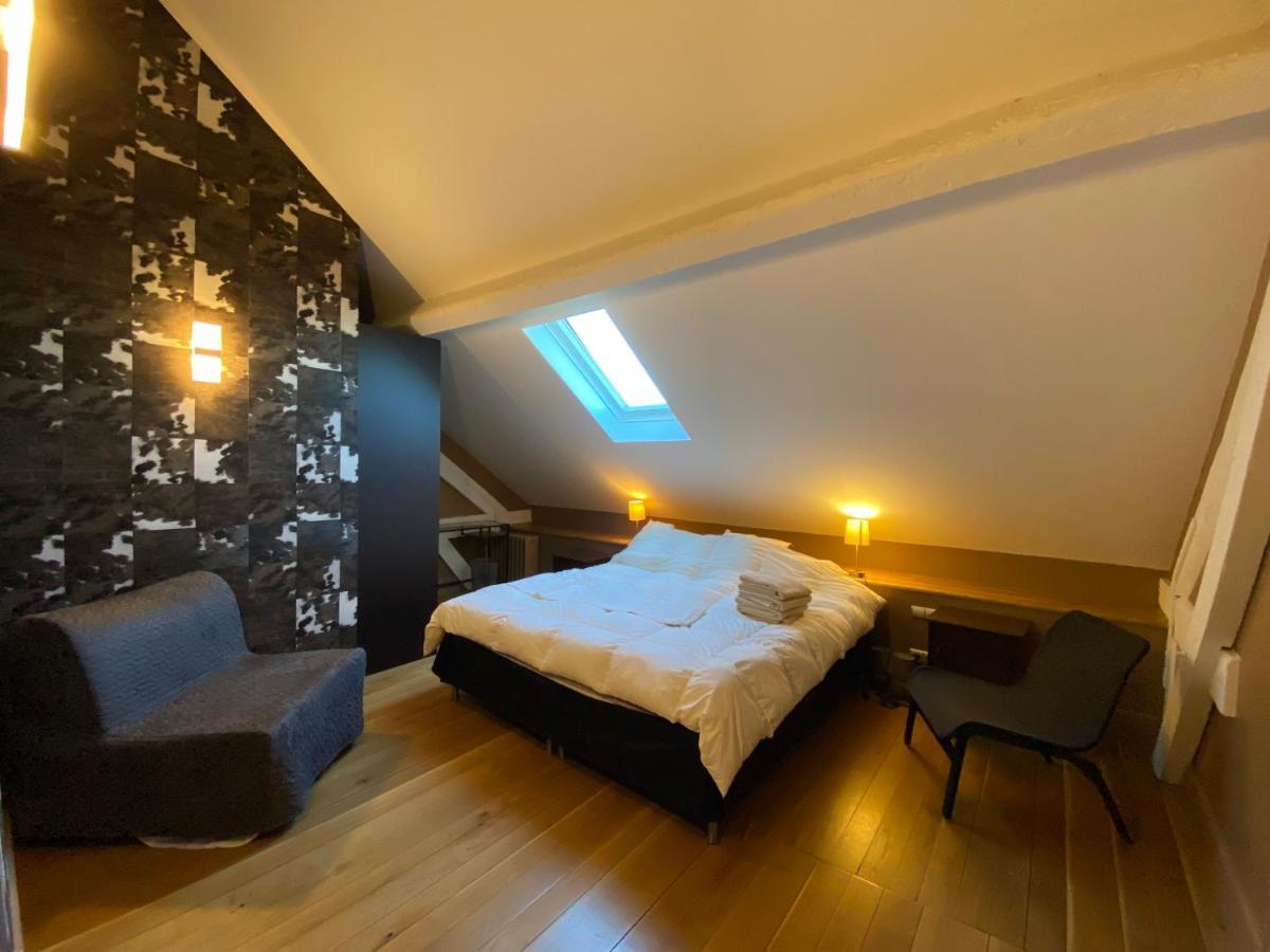 Demeure Saint Louis Historic Manor, 700m, Parking,a C,clim,wifi, Heated Pool, View 4* Carcassonne