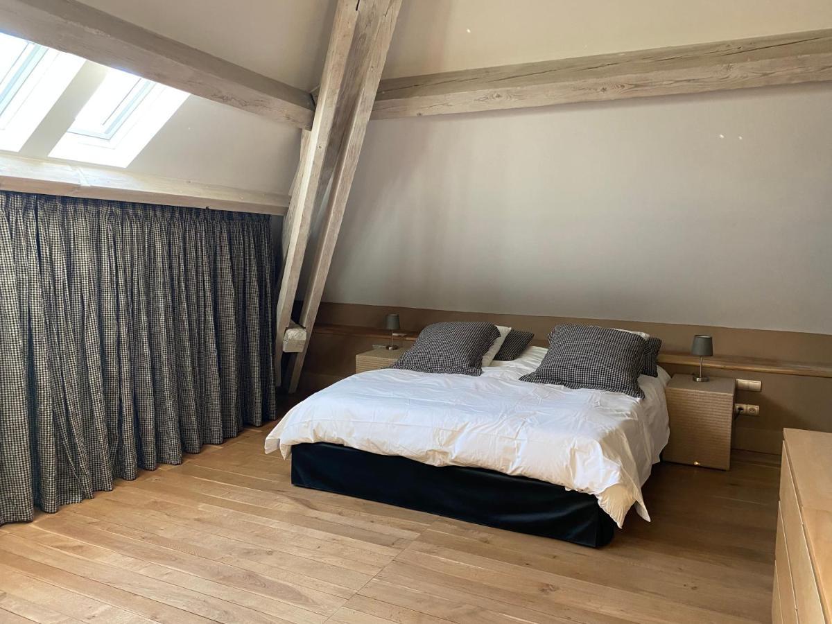 Bed & Breakfast Demeure Saint Louis Historic Manor, 700m, Parking,a C,clim,wifi, Heated Pool, View